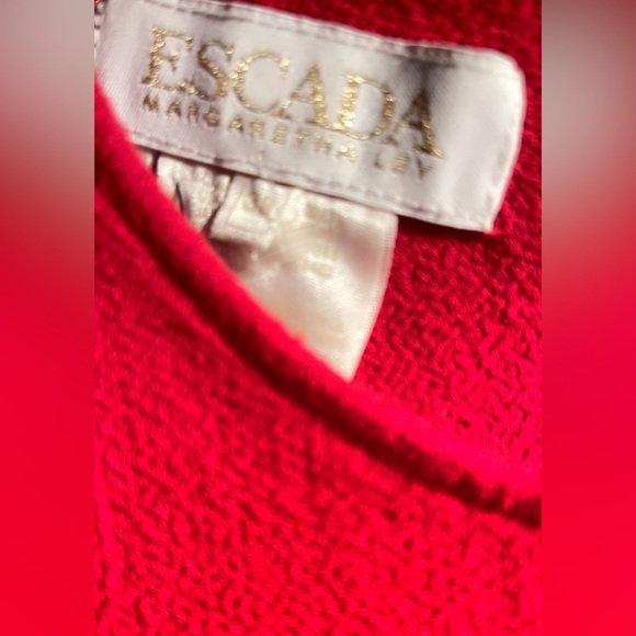 ESCADA scoop neck Red Wool Back Zipper Day 2 nite Classic Midi dress 38 - Picture 4 of 5
